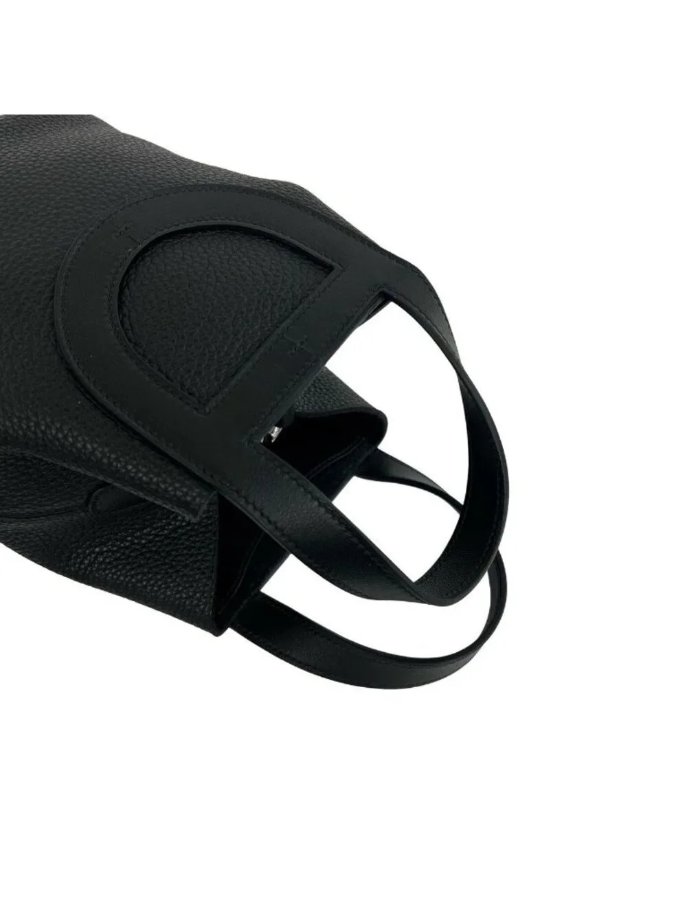 Hermes in the Loop 18 Taurillon Clemence Veau Handbag Black